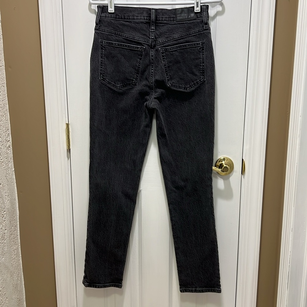 Madewell Perfect Vintage Jean in Lunar Wash (black) - Size 26 - Picture 3 of 11